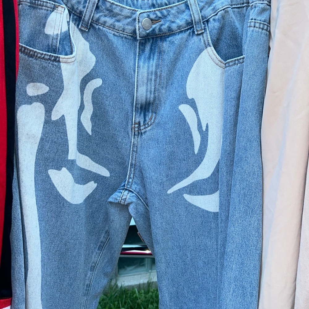 Men’s  skeleton  jeans